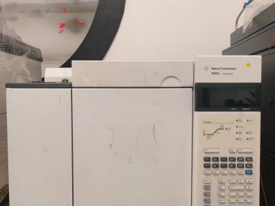 Agilent 安捷伦7890A气相色谱仪图1